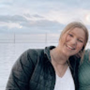 Meet your Posher, Ella